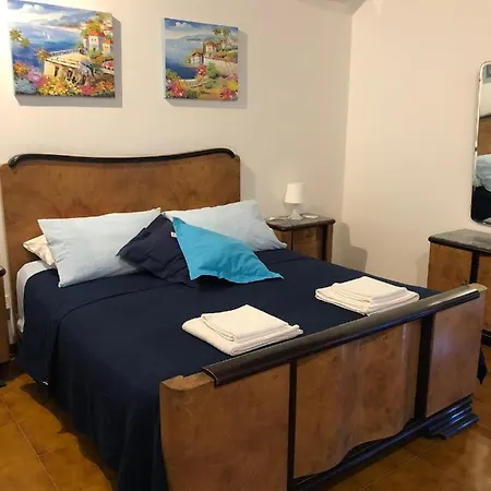 Carolea 3*