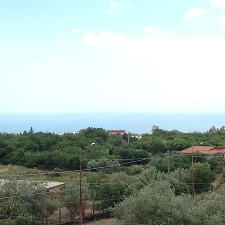 Carolea Bed & Breakfast 3*